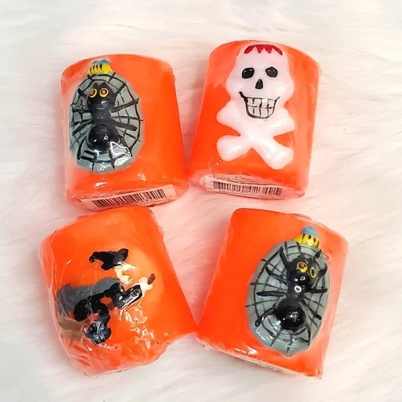 🆕️Vintage 90s 3D Textured Character Orange Halloween Wax Candles Set of Four 2" - Picture 14 of 14